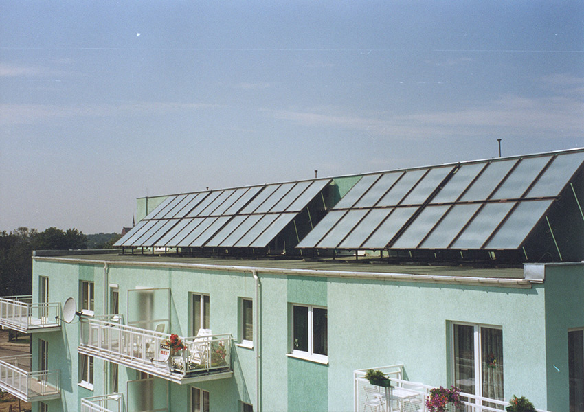 Kolektory słoneczne Hewalex w budynkach mieszkalnych