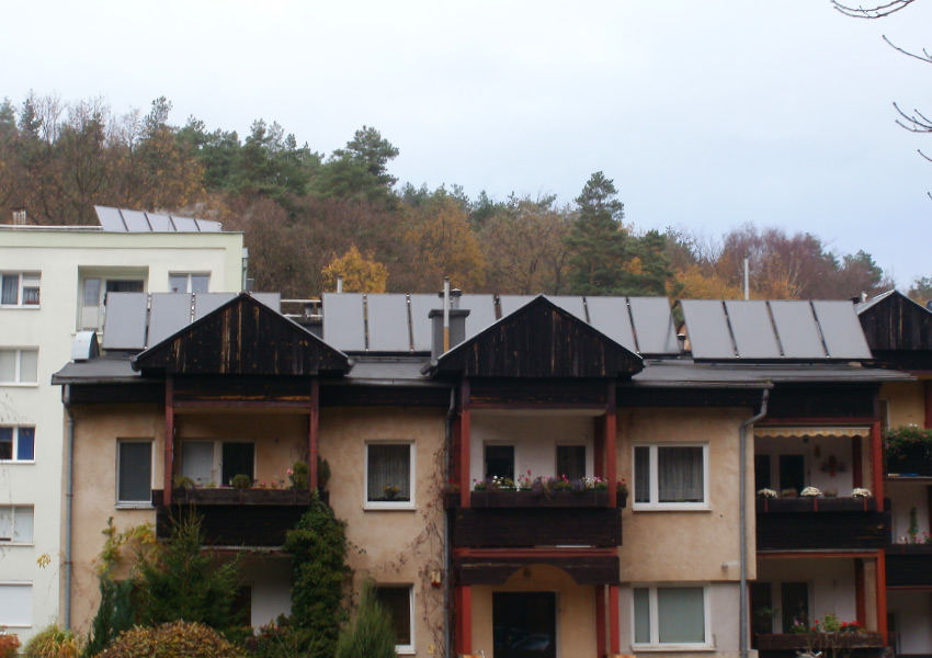 Kolektory słoneczne budynki Sopot